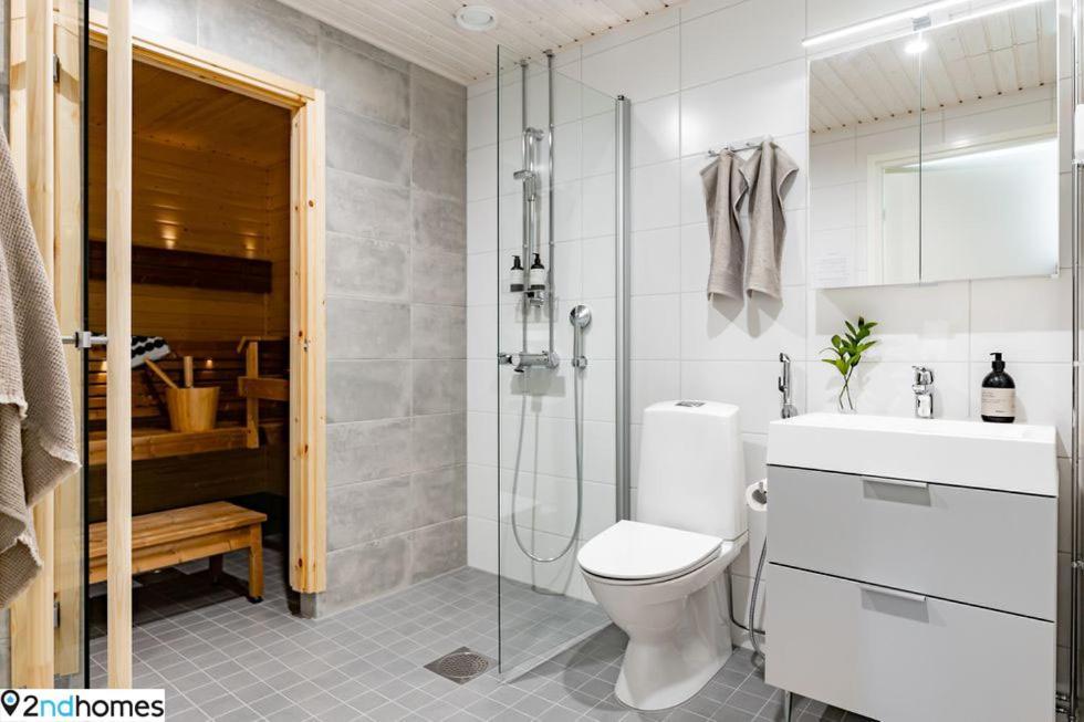 "Kanava" - New 1Br Apartment With Sauna, Balcony & Views, Hosted By 2Ndhomes Tampere Exteriér fotografie